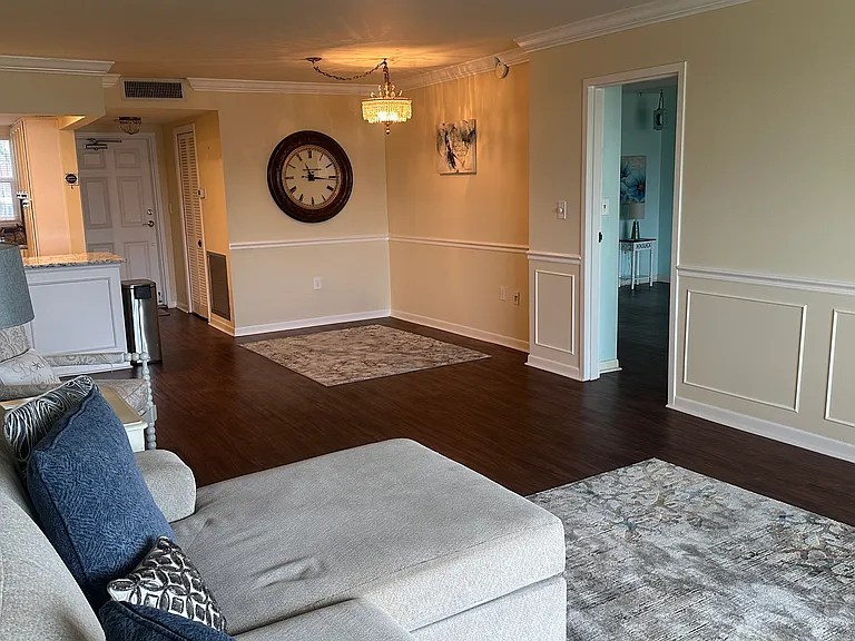 5108 Brittany Dr S #205 — Photo 9