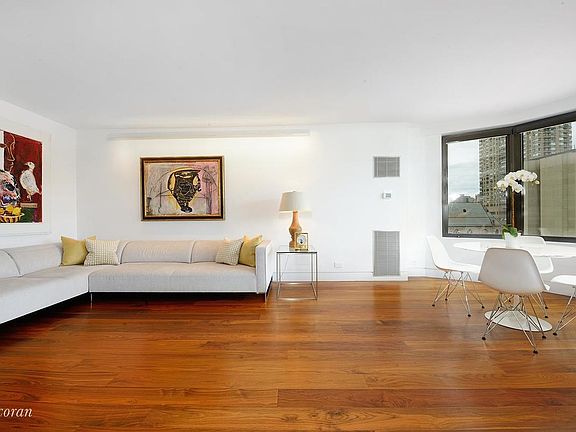 5th image of 44 W 62nd St APT 14B