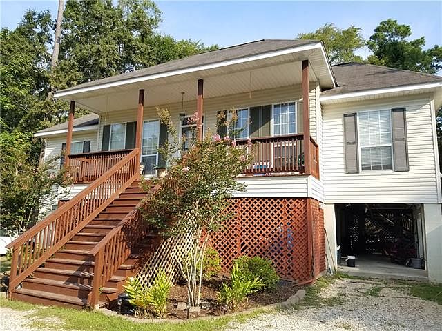 1st image of 813 Canary Pine Ct