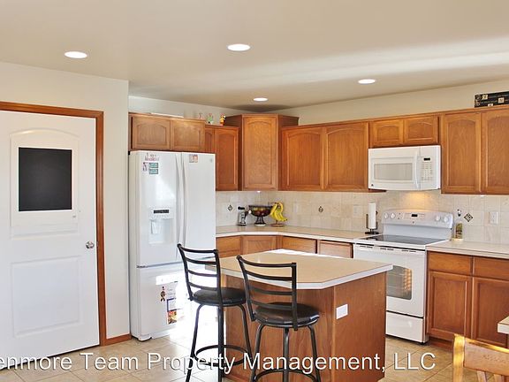 5th image of 3889 Hazelwood Dr