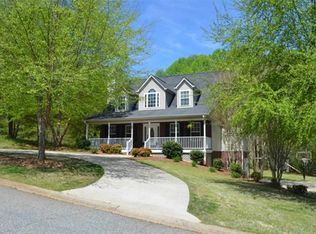 341 Garnet Valley Dr, Inman, SC 29349