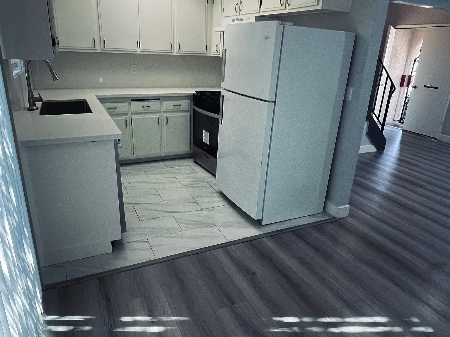 3 bed, 1.5 bath, 1300 sqft, $3,350 — Photo 3