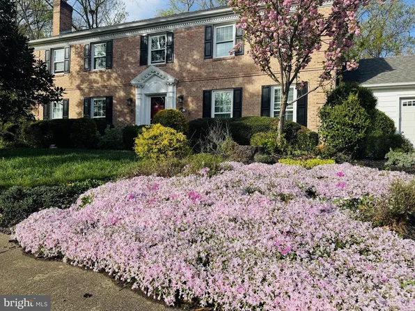 3502 Riverwood Rd, Alexandria, VA 22309