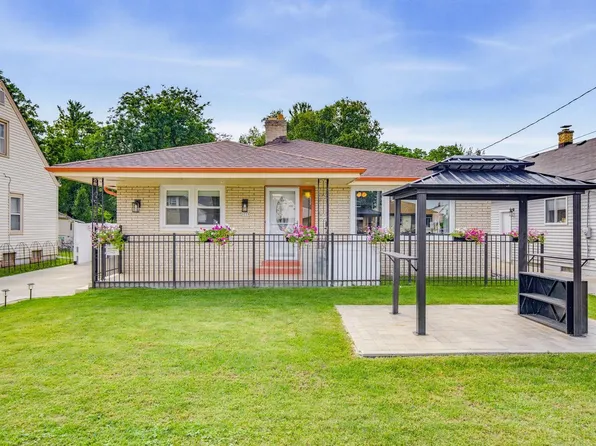 2035 E Howard AVENUE, Milwaukee, WI 53235
