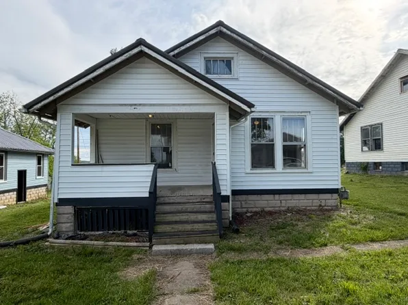 4 Columbia Dr #E, Mount Perry, OH 43760