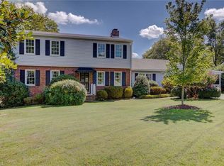 1242 Sturbridge Ave, High Point, NC 27262