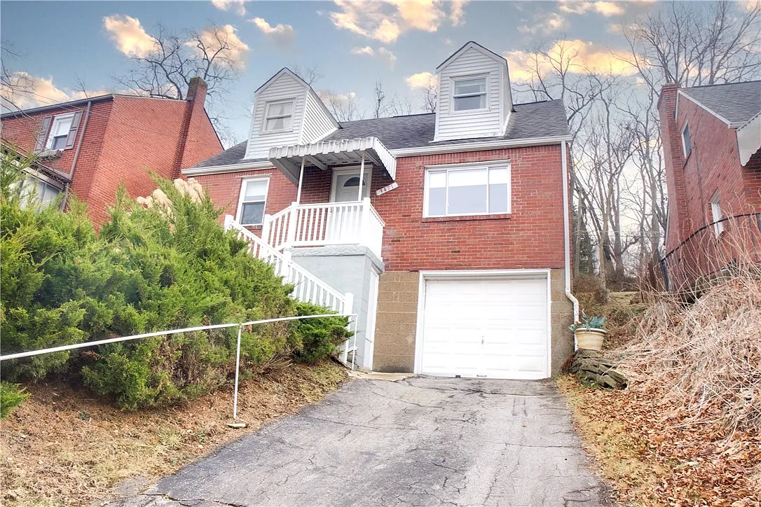 3471 York St photo 1