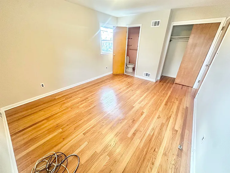 588 Avenue A #2 — Photo 13