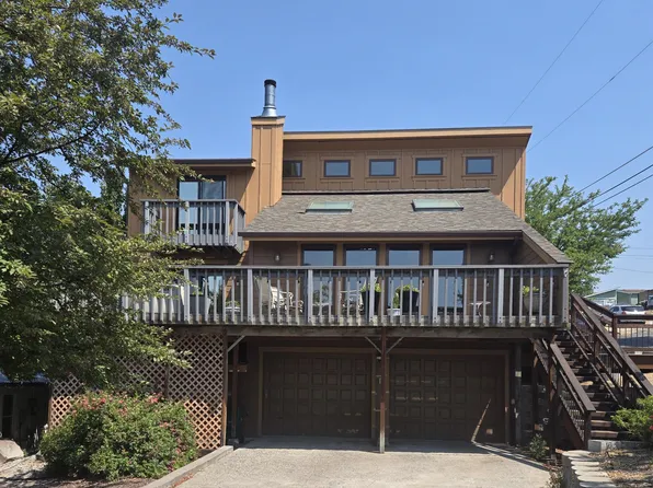 2245 Hughes St, Klamath Falls, OR 97601