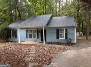 122 Oriole Dr, Jonesboro, GA 30238