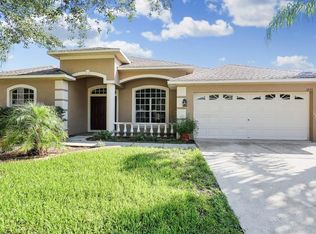 1824 Winn Arthur Dr, Valrico, FL 33594