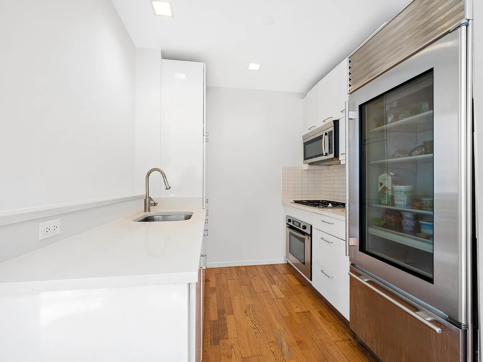 635 West 42nd Street — Photo 2