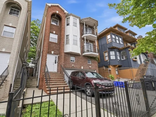 83 Farley Ave, Newark, NJ 07108
