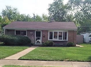 17947 School St, Lansing, IL