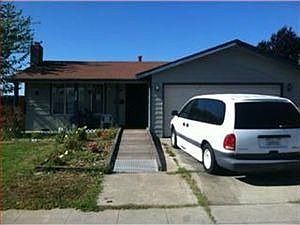 1st image of 2571 Pendragon Ln