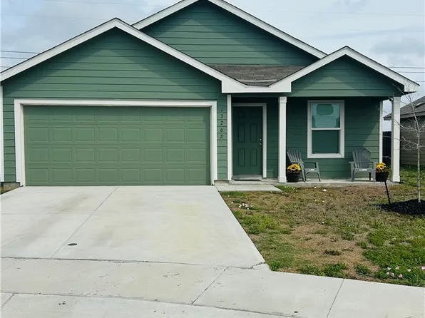 13262 Wrangler St, Robstown, TX 78380