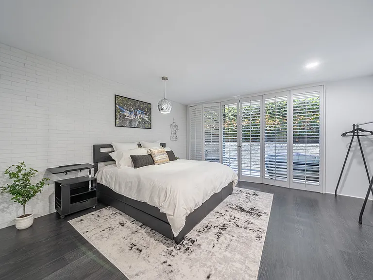 1900 Vine St #217 — Photo 5