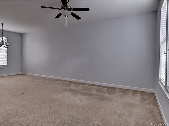 3rd image of 4318 Casey Blvd