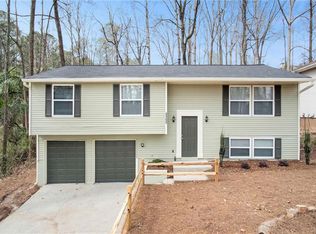 3153 Pequea Dr, Lithonia, GA 30038