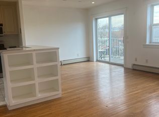 20-05 Hazen St #3, East Elmhurst, NY 11370