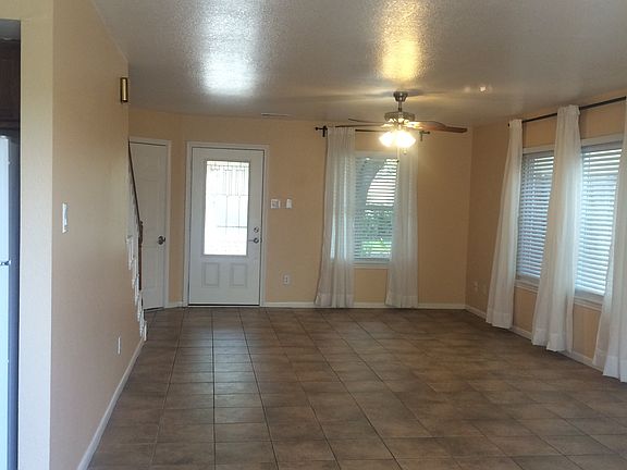 5th image of 1843 Creek Dr