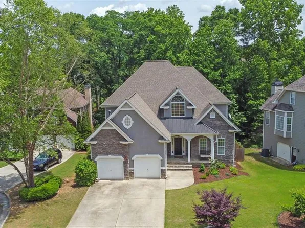 5755 Vinings Place Ct SE, Mableton, GA 30126
