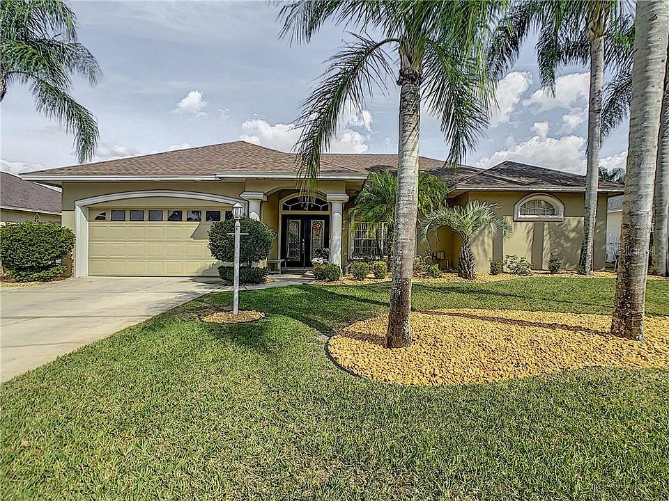 1st image of 221 Ruby Lake Ln