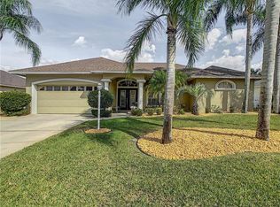 221 Ruby Lake Ln, Winter Haven, FL 33884