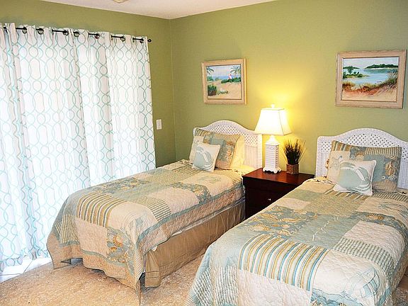 Lower Level Bedroom 2