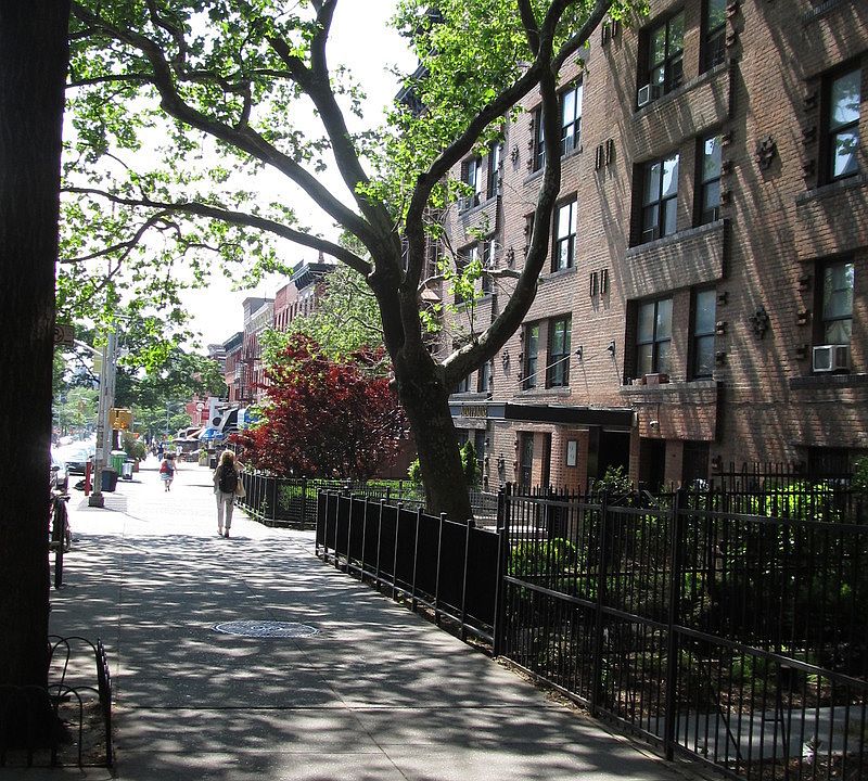 2nd image of 101 Lafayette Ave APT 1C