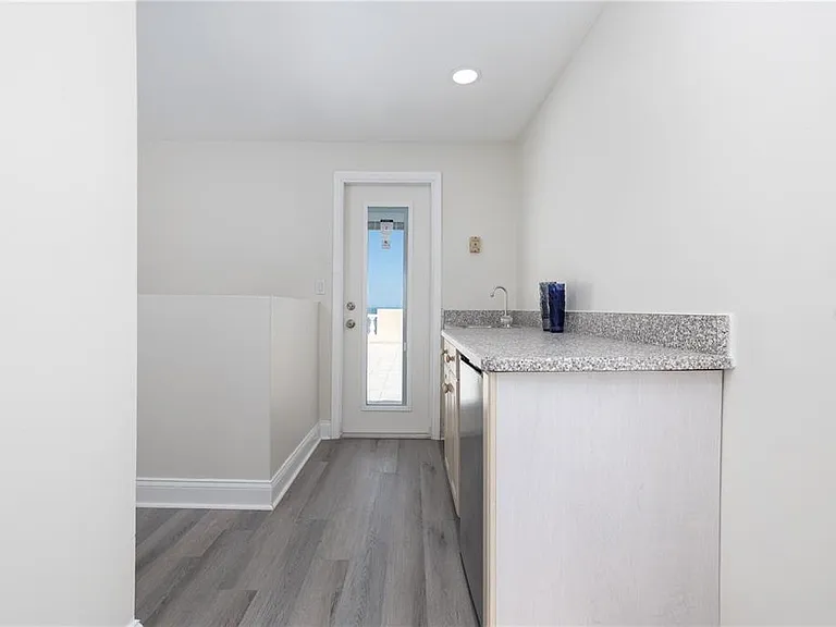 3074 Ocean Shore Blvd — Photo 38