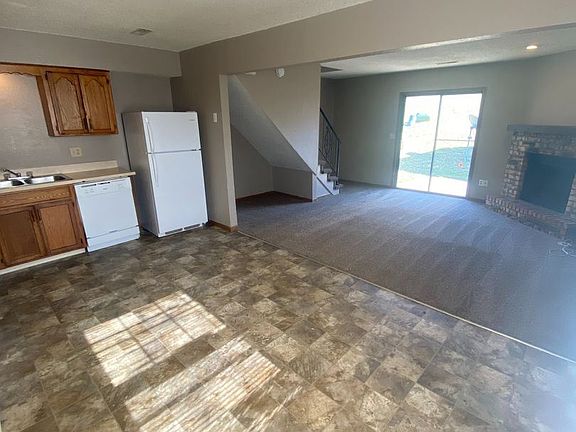 4th image of 522 NE Churchill St #2901042