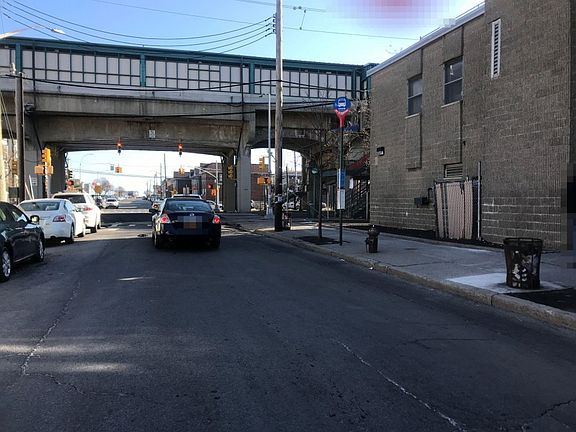 5th image of 218 Beach 59 St
