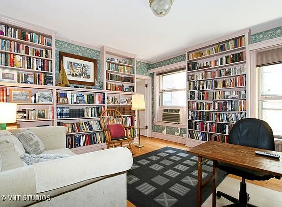 4th image of 5021 S Woodlawn Ave #1