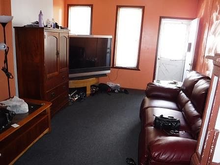 4th image of 510 Pierce St