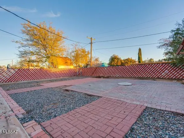 6640 E 42nd St, Tucson, AZ 85730