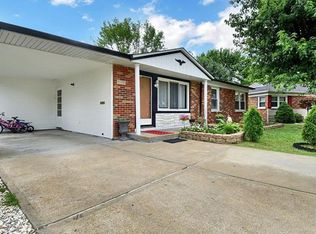 9200 Pinto Dr, Saint Louis, MO