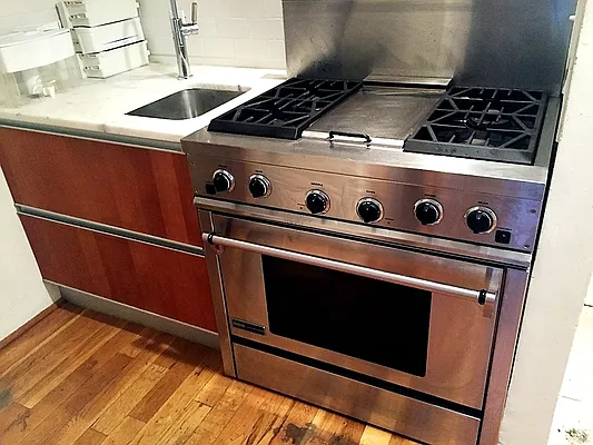 Rented by MNS | media 4