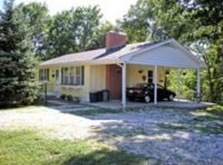 8701 Tom Bass Rd, Columbia, MO 65201