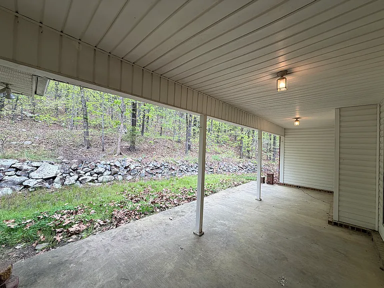 44 Kirkland Dr — Photo 31