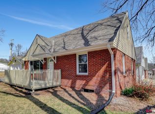 1000 N 69th St, Lincoln, NE 68505