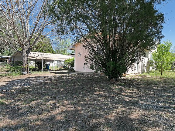 3rd image of 910 7TH ST