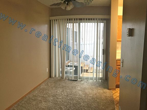 4th image of 15537 Foghorn Ln