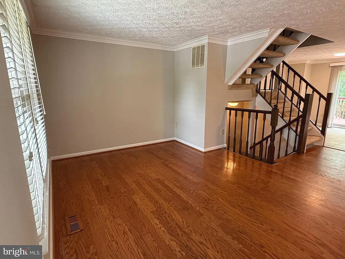 Building Photo - 6571 Forest Dew Ct