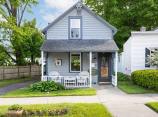 40 2nd St, Saratoga Springs, NY 12866