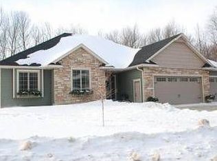 420 Diamond Creek Rd, Mankato, MN 56001