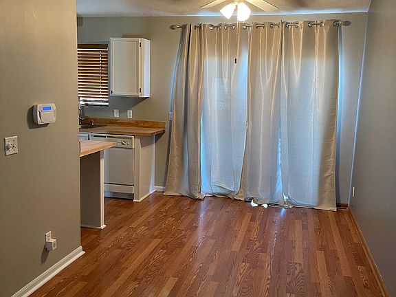 3rd image of 6221 N 129th St