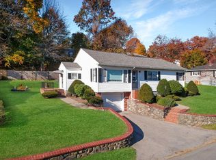 7 Magnolia Rd, Methuen, MA 01844
