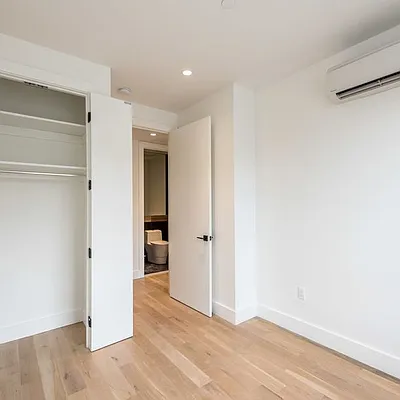 Rented by Nooklyn NYC LLC | media 86