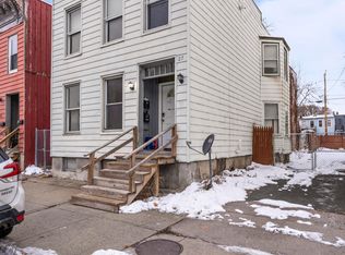 27 N Lake Avenue, Albany, NY 12203